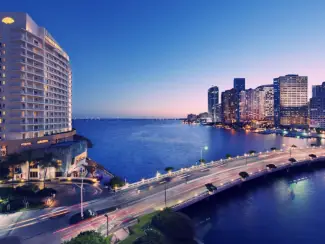 Mercedes-Benz Mercedes-benz C 300 E